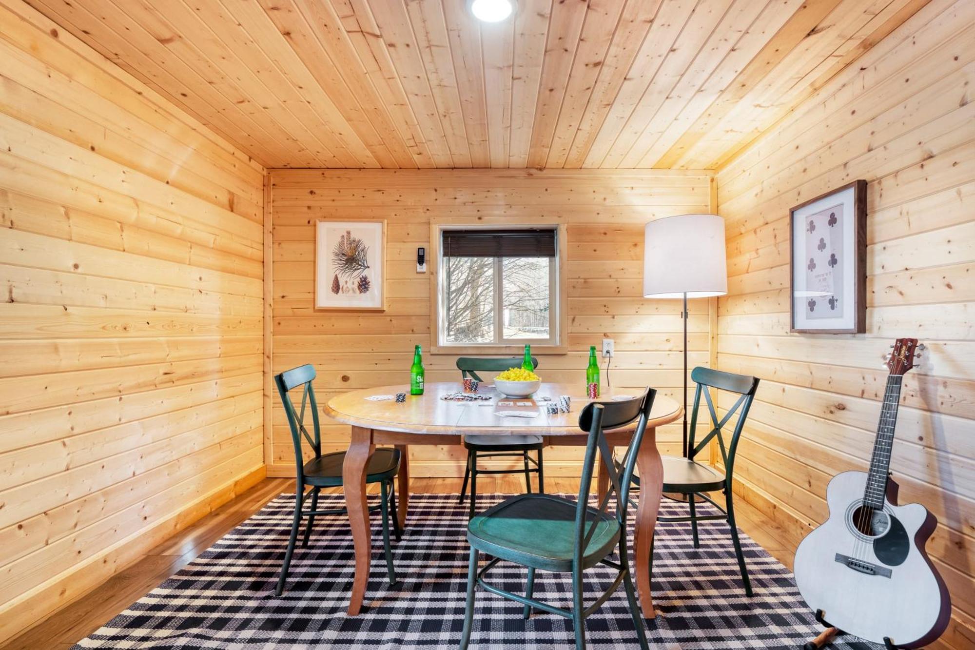 Sugar Cove By Avantstay Cabin By The River W Hot Tub Pool Table Guest House Gatlinburg Extérieur photo