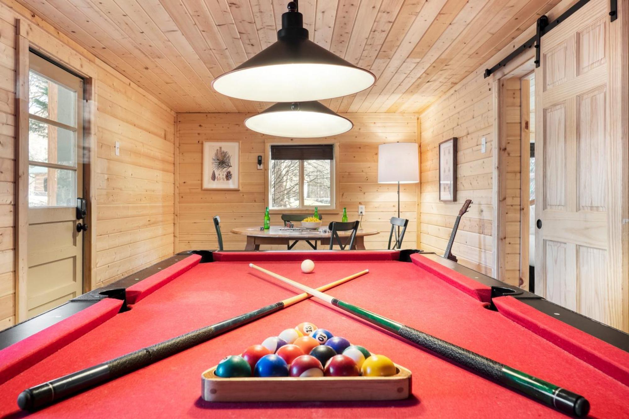 Sugar Cove By Avantstay Cabin By The River W Hot Tub Pool Table Guest House Gatlinburg Extérieur photo